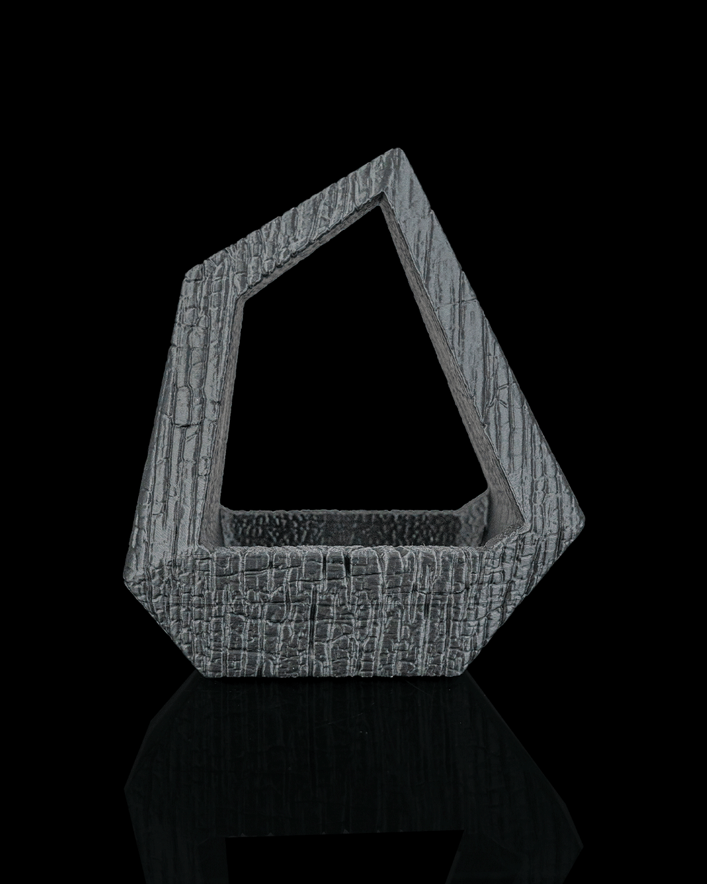 Obsidian Frame - Self-Watering Planter