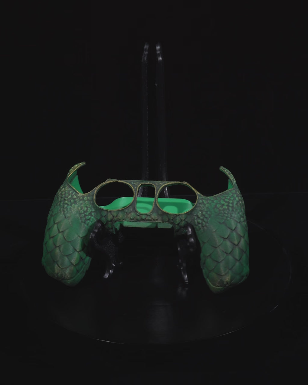 Dragonscale Controller Cover
